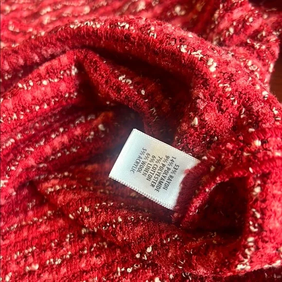 St .John Chic Red Tweed Jacket - Picture 4 of 5